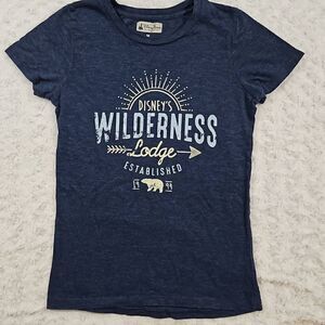 Disney Wilderness Lodge Tee Womens Medium